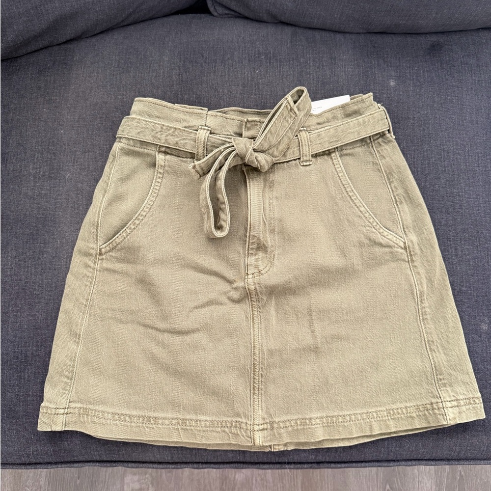 American Eagle Outfitters Olive Mini Skirt